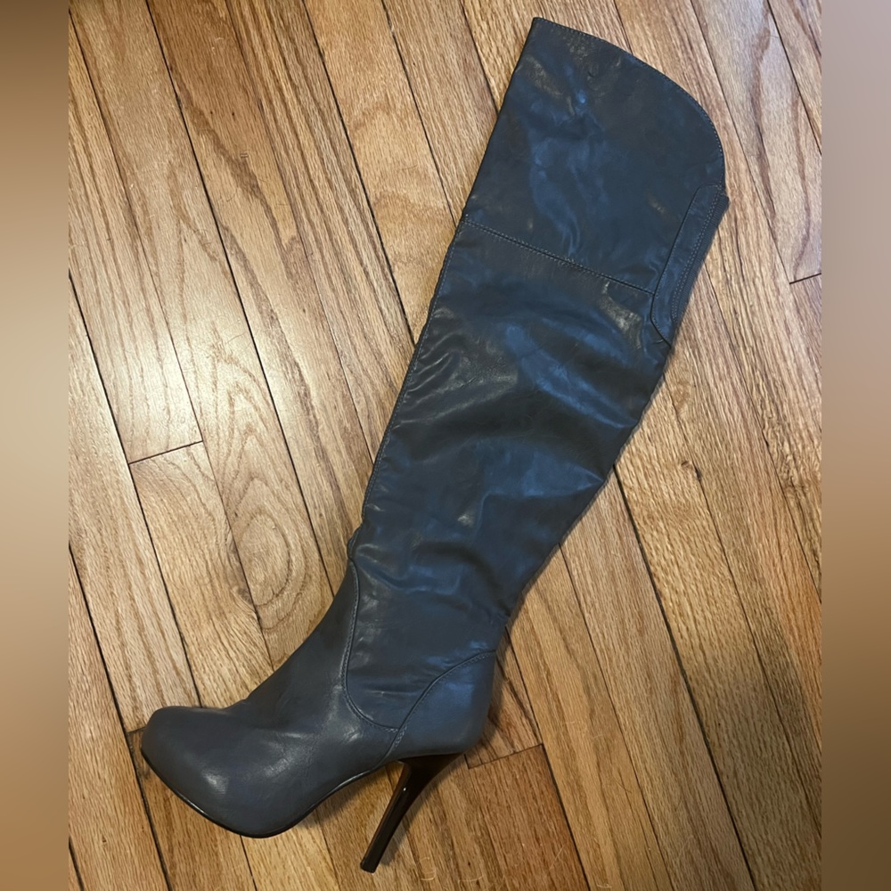Refresh Gray Faux Leather Over the Knee Stiletto Boots Size 7
